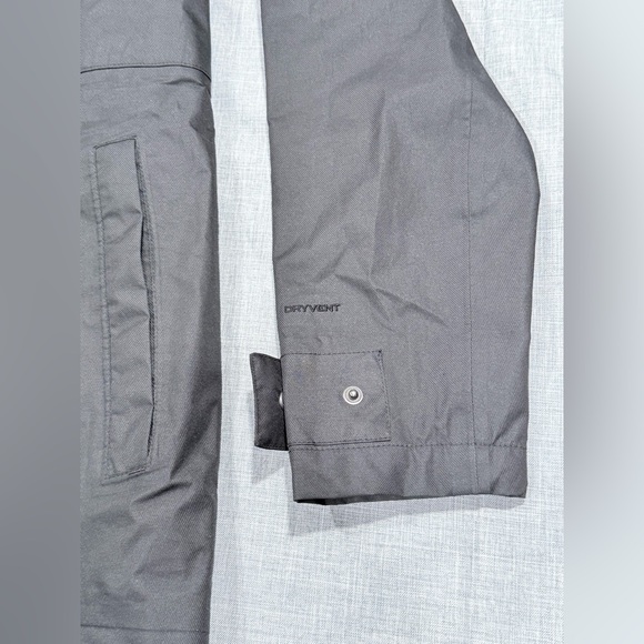 THE NORTH FACE LYNWOOD PARKA, black, medium - Picture 4 of 15